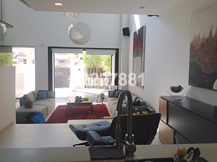Loyang Villas (D17), Terrace #79559032